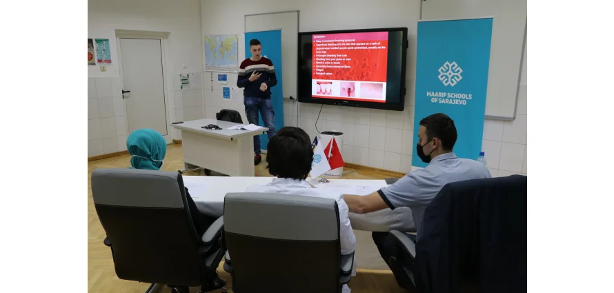 Our first graduates defended successfully their graduation theses!